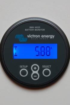 marine battery status monitor
